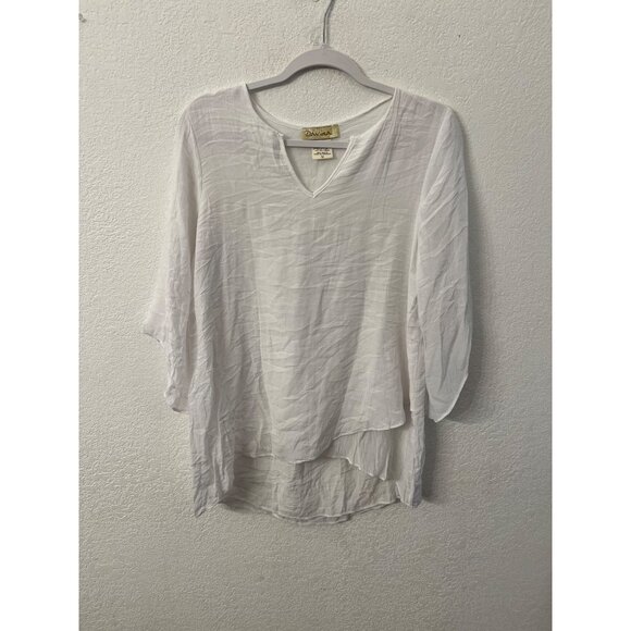 Davina White Crinkle V-Neck Asymmetrical Hem Blouse size M - Picture 1 of 5